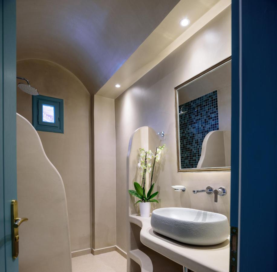 Armonia Hotel คามารี ภายนอก รูปภาพ