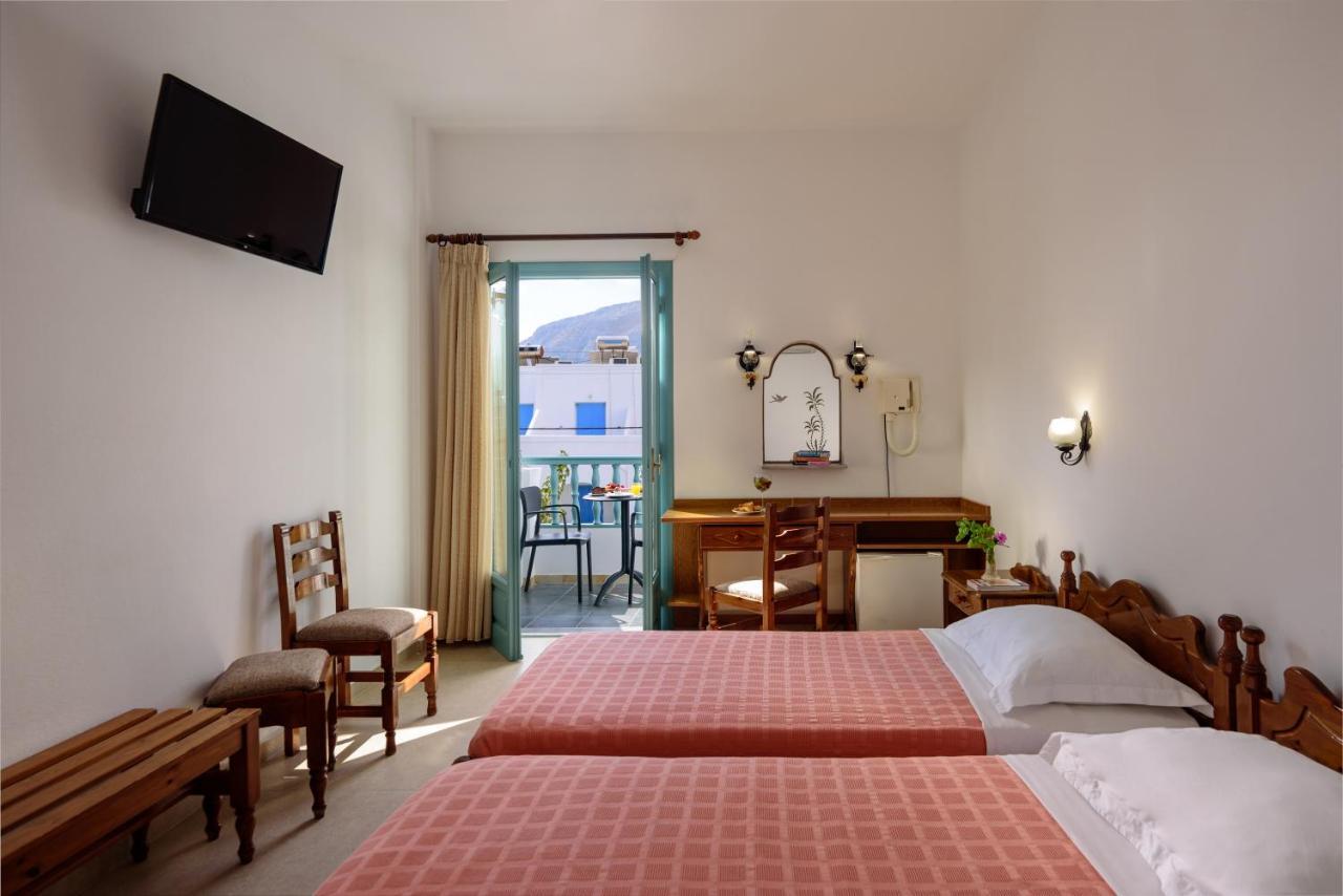 Armonia Hotel คามารี ภายนอก รูปภาพ