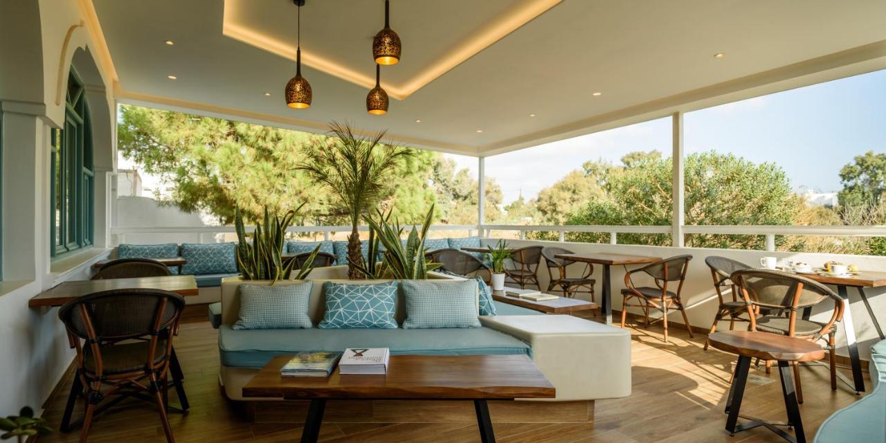 Armonia Hotel คามารี ภายนอก รูปภาพ