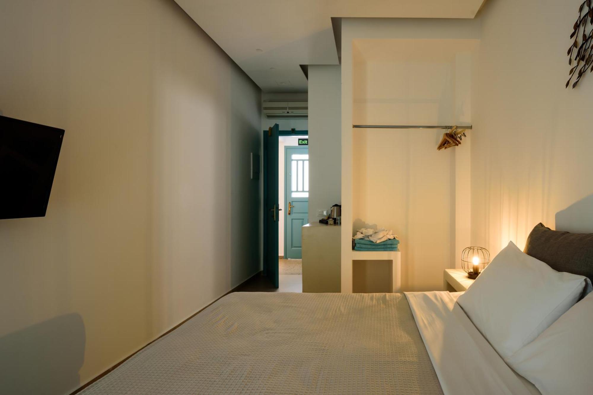 Armonia Hotel คามารี ภายนอก รูปภาพ